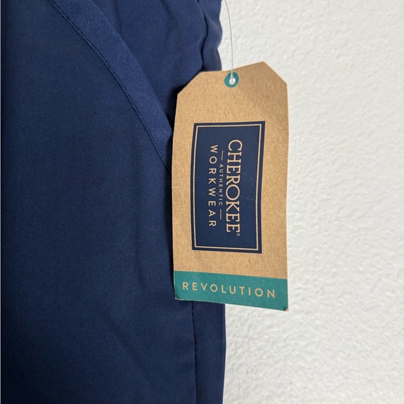Cherokee Revolution Workwear in Deep Blue - Picture 2 of 6